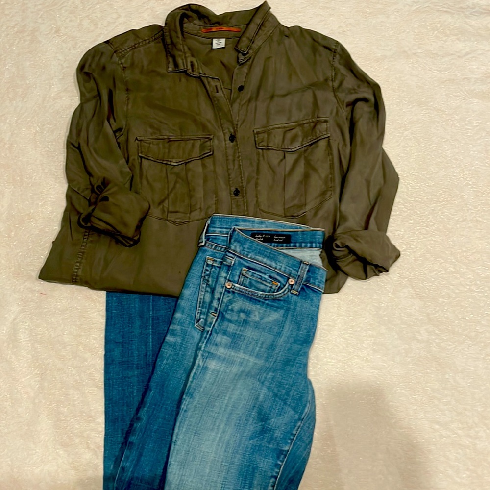 Blouse - Picture 2 of 2